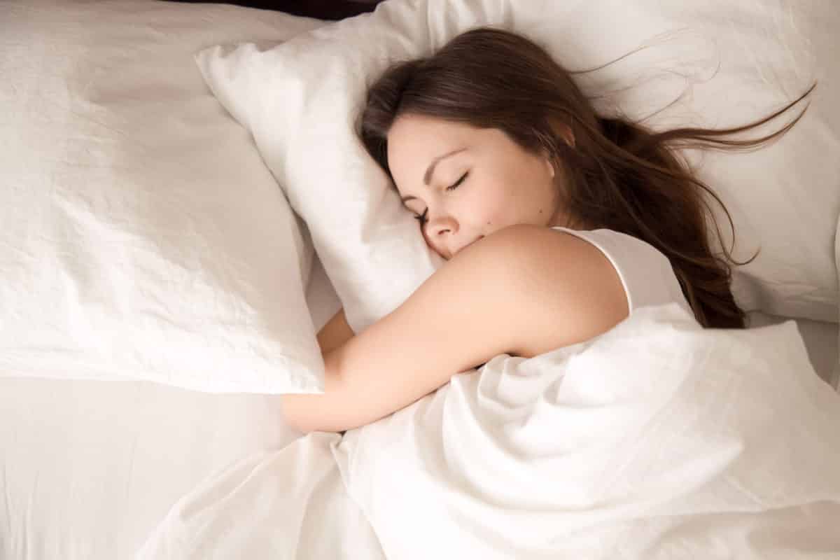 Healthy Ways to Sleep Better, Beat Fatigue and Stay Calm (1)