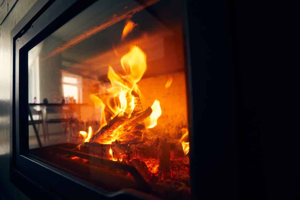 How To Choose The Best Fireplace For Your Home 3