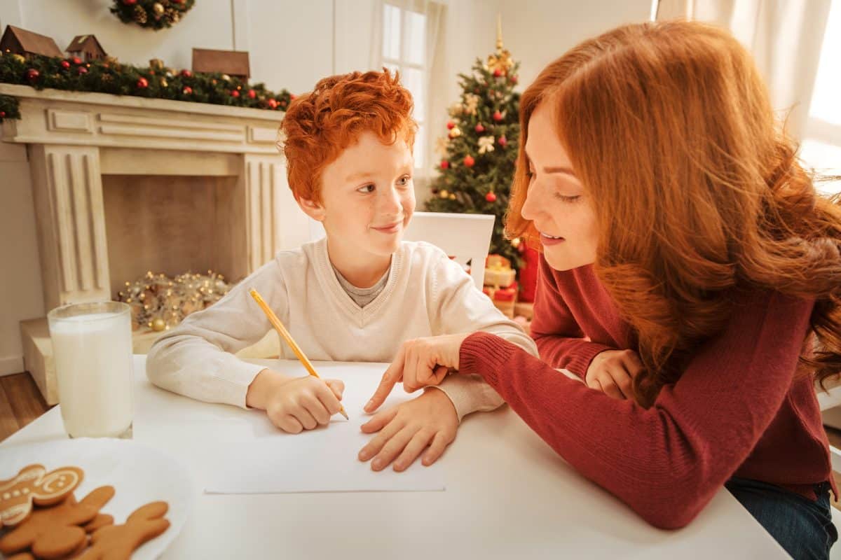 Sub Teacher in Jersey Traumatizes First Graders Saying There is No Santa (1)