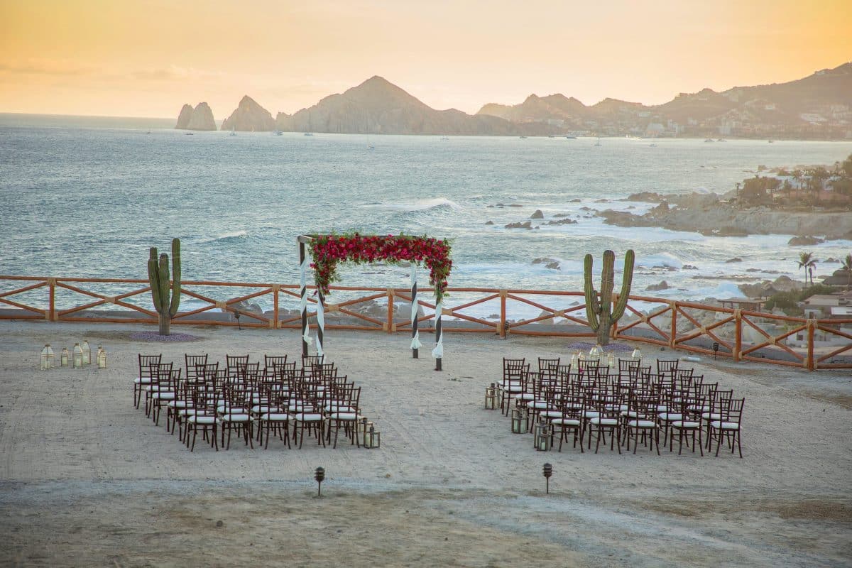 Start Your Marriage Off Right With a Spectacular Wedding in Los Cabos