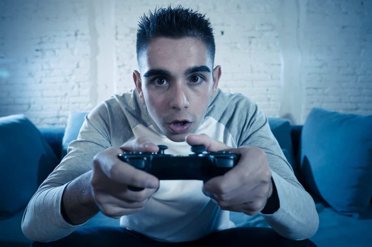 can playing video games kill you