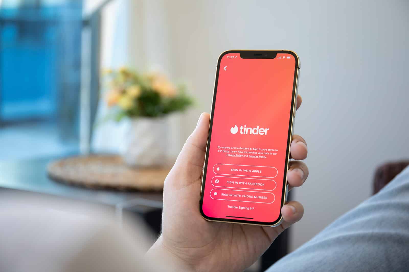 How To Hook Up On Tinder In 2022 (Players Guide)