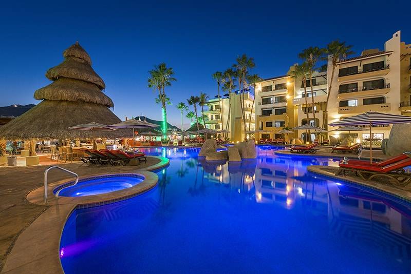 Why Is this Resort Rated Best Location in Cabo San Lucas