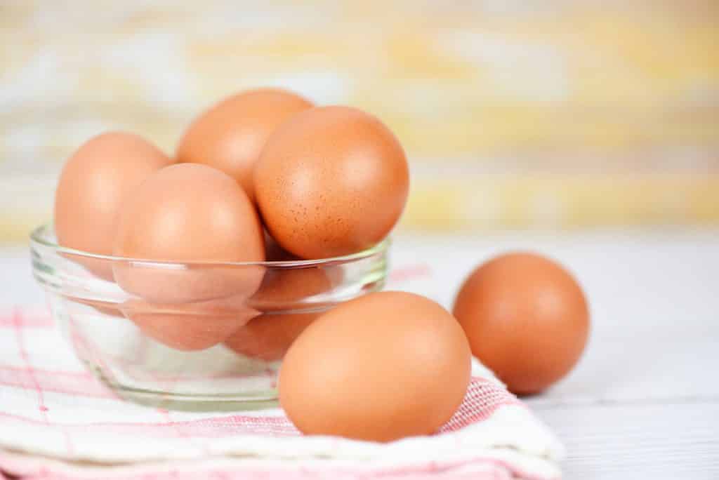 Fresh Eggs, 10 foods to grow hair this summer