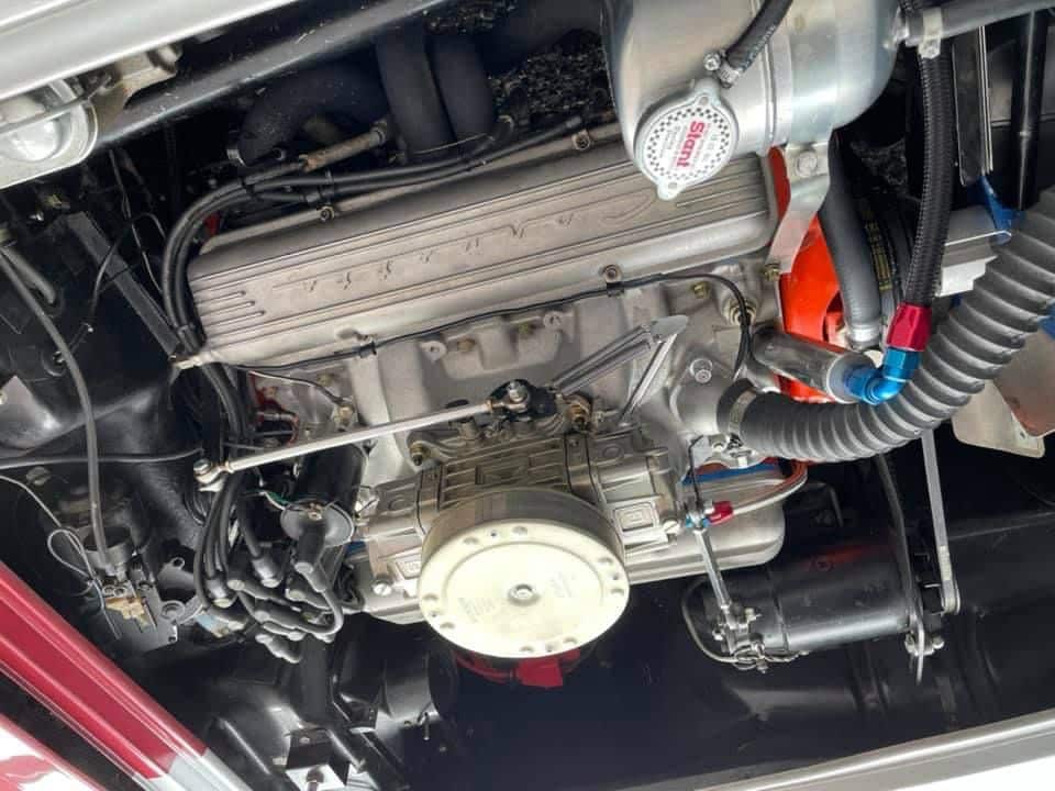 Corvette 1962 model engine