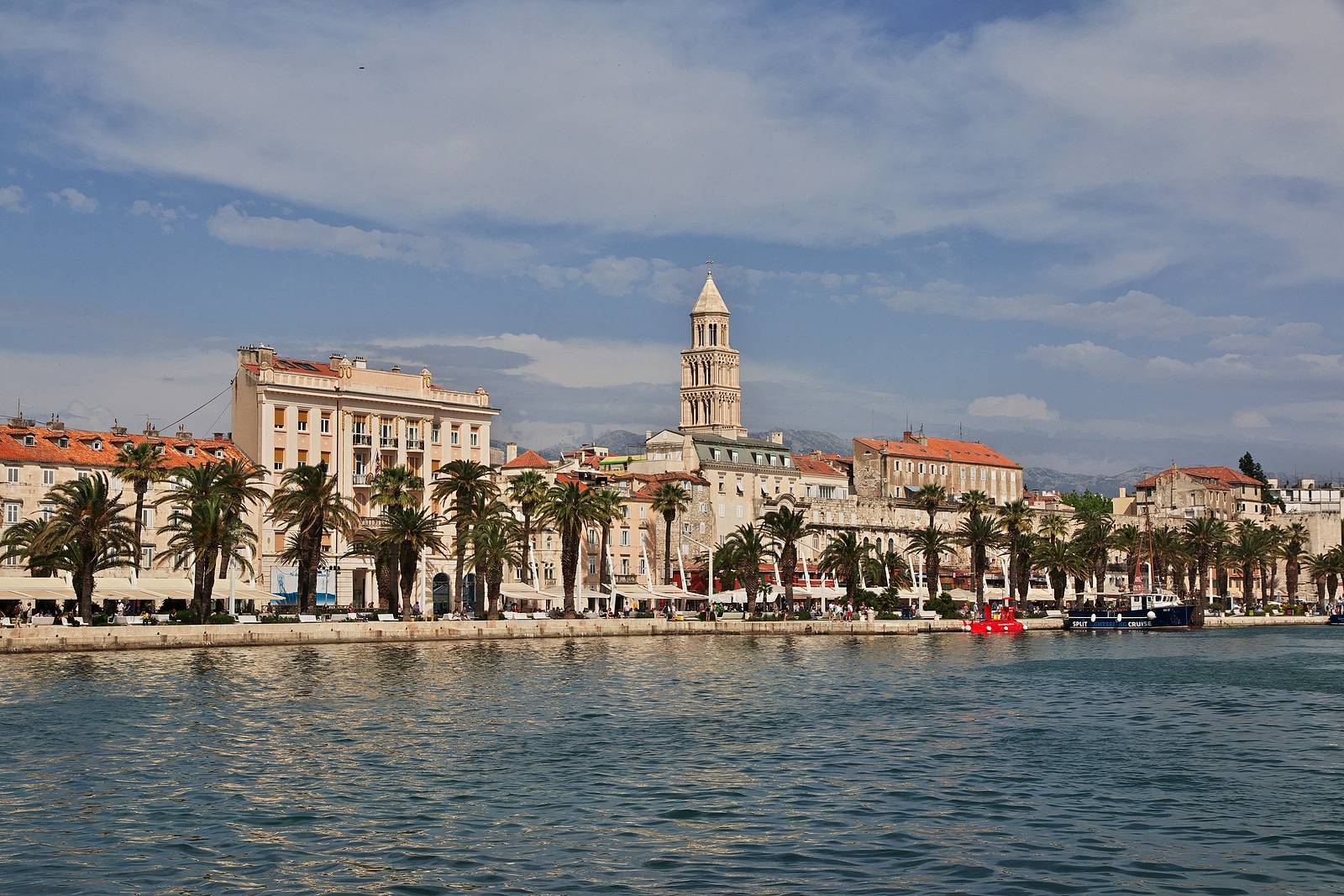 Saint Domnius Day in Split Croatia - Best Time to Visit Croatia