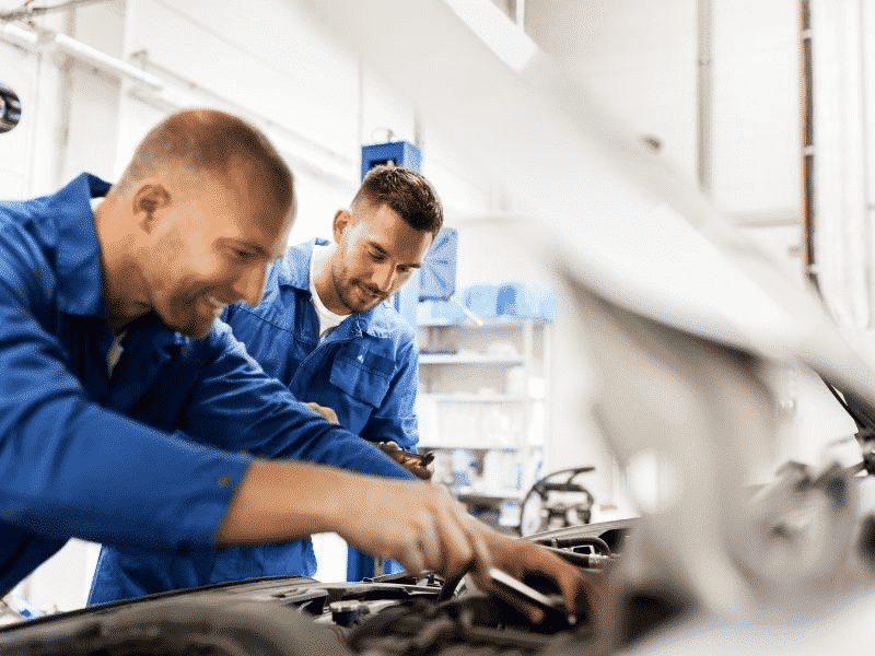 4 Tips for Talking With Your Car Mechanic