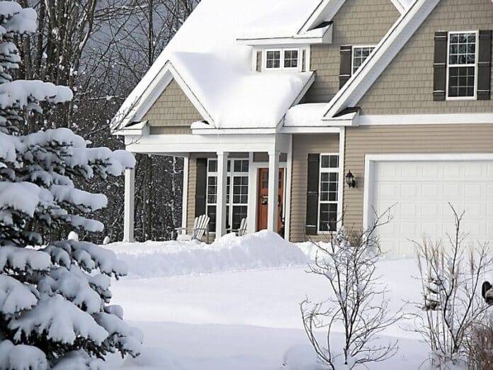 5 Easy Tips for Protecting Your Yard in the Wintertime