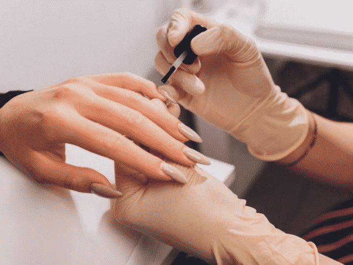 Essential Tips for Becoming a Better Nail Technician