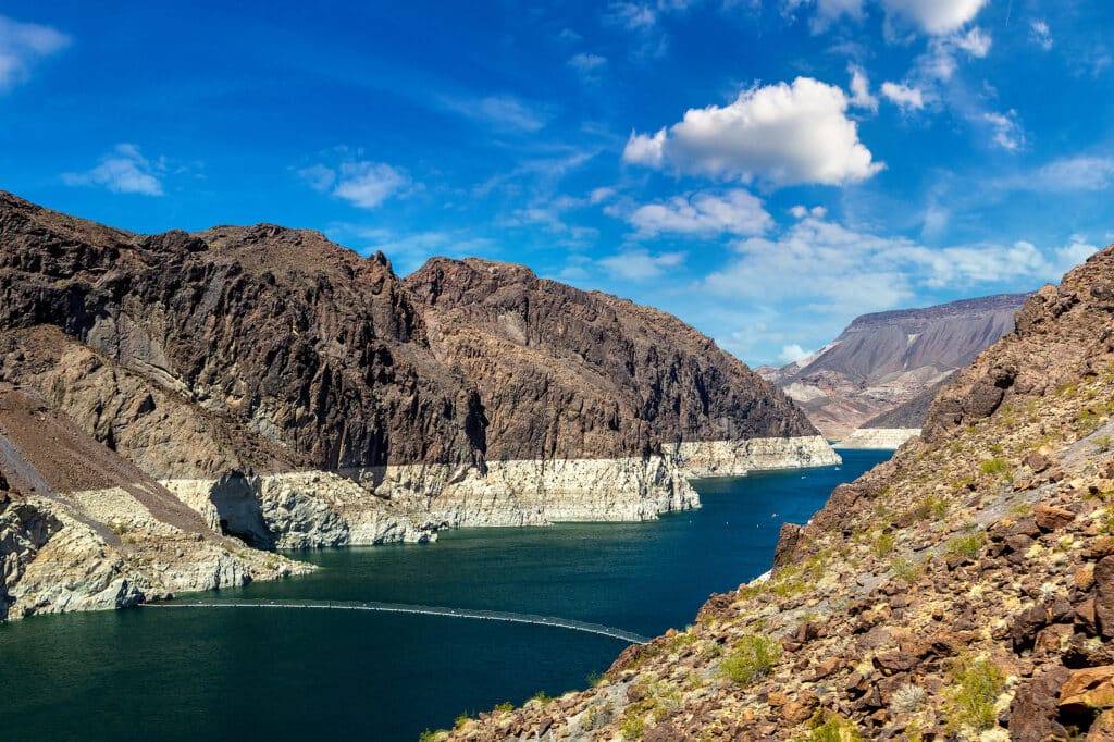 The Alarming Drying Up of Lake Mead 2