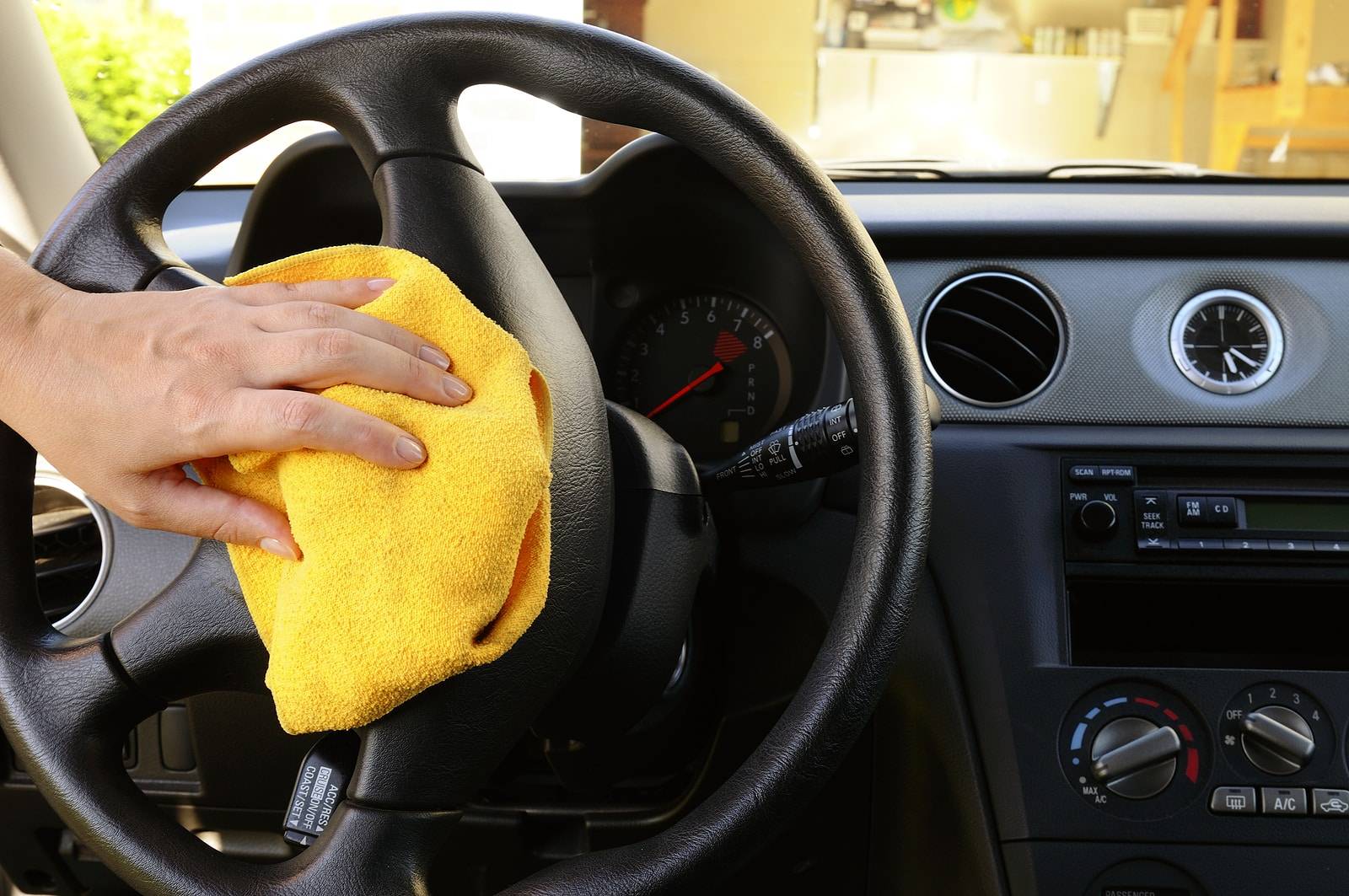 Easy Ways To Keep Your Car Clean All the Time 3