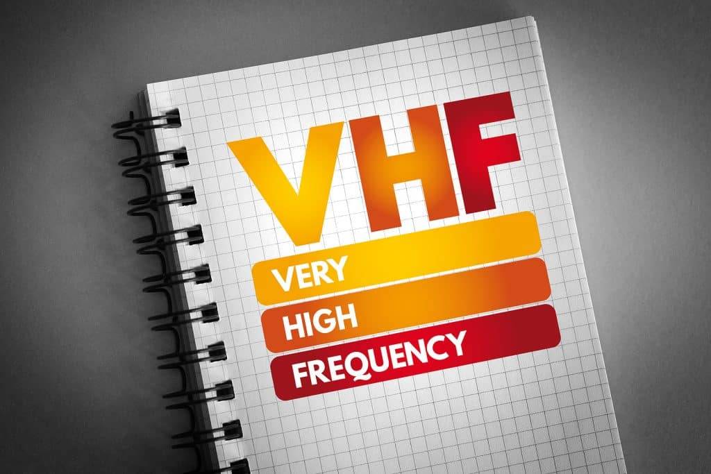 The Differences Between VHF and UHF Radios 3
